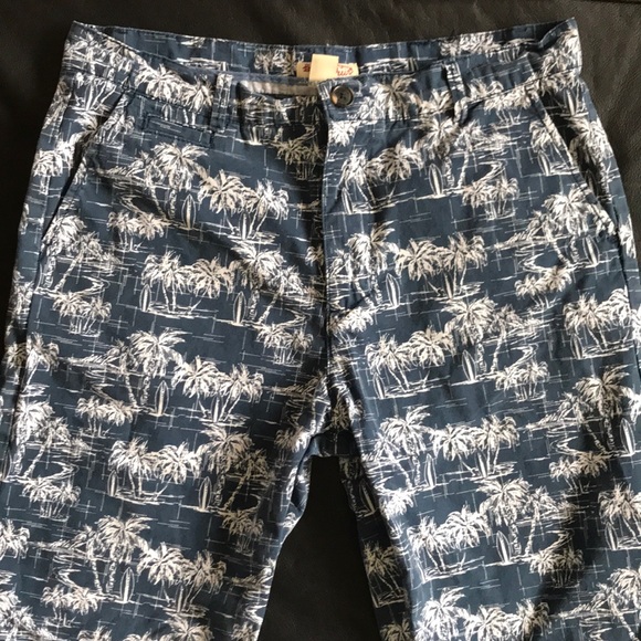 Penguin by Munsingwear Bermuda Shorts 18 - Picture 2 of 11